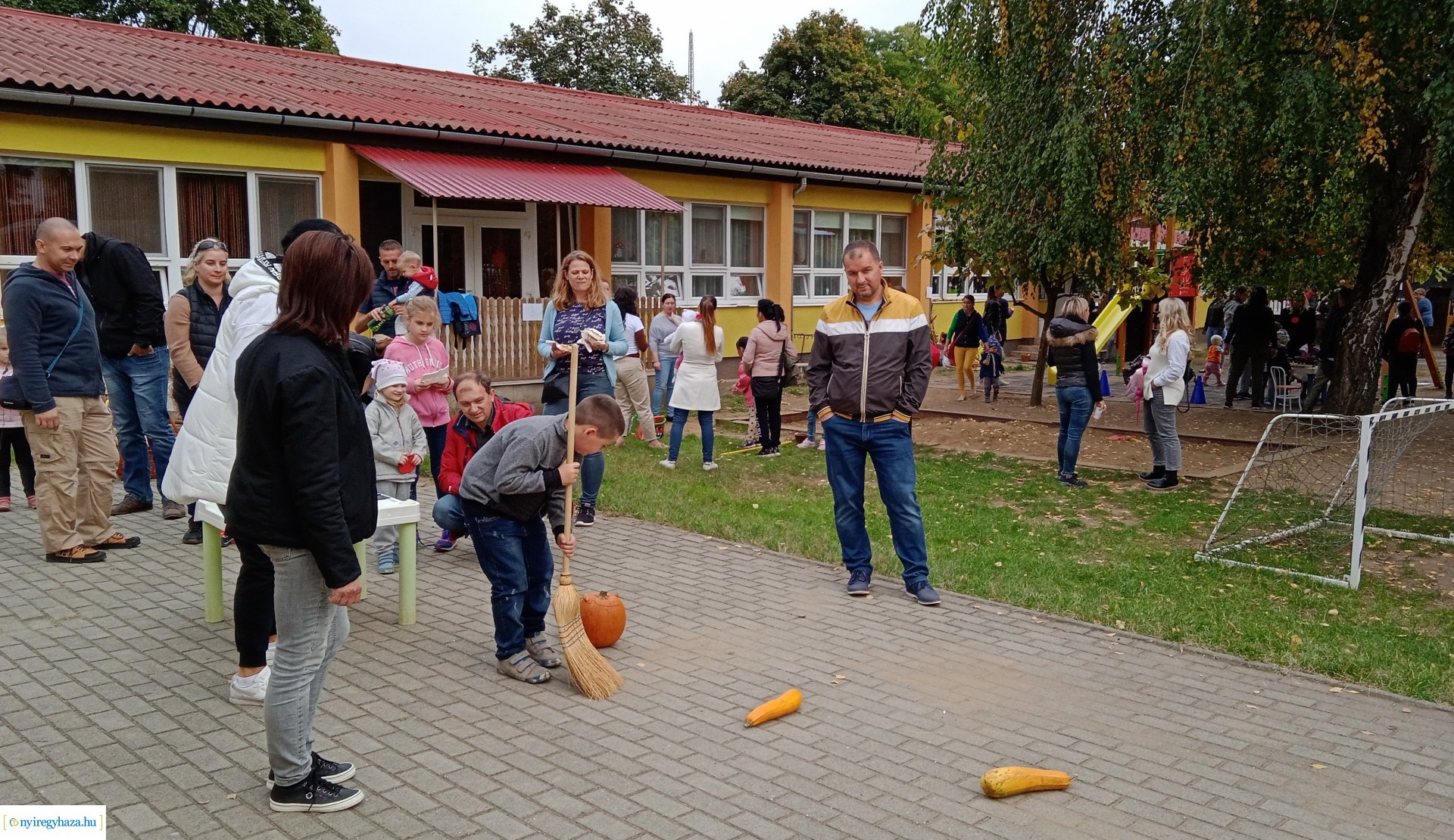 Őszi Kavalkád az Eszterlánc Északi Óvoda Napsugár Tagintézményében