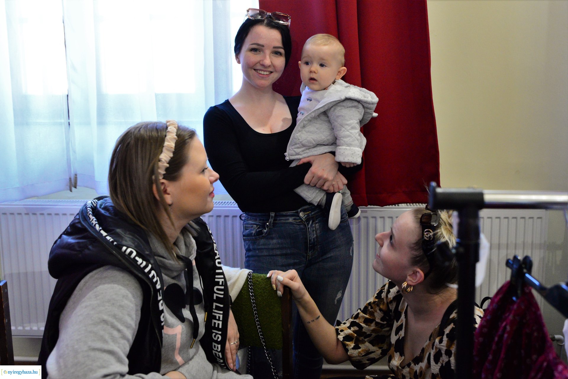 Őszi ruhabörze és népviselet vásár a Kölyökvárban