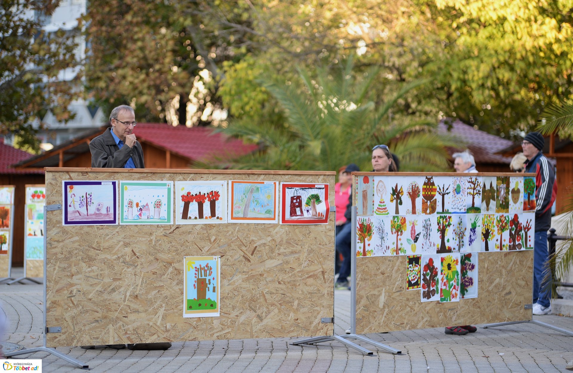 Őszi Zsongás a Kossuth téren