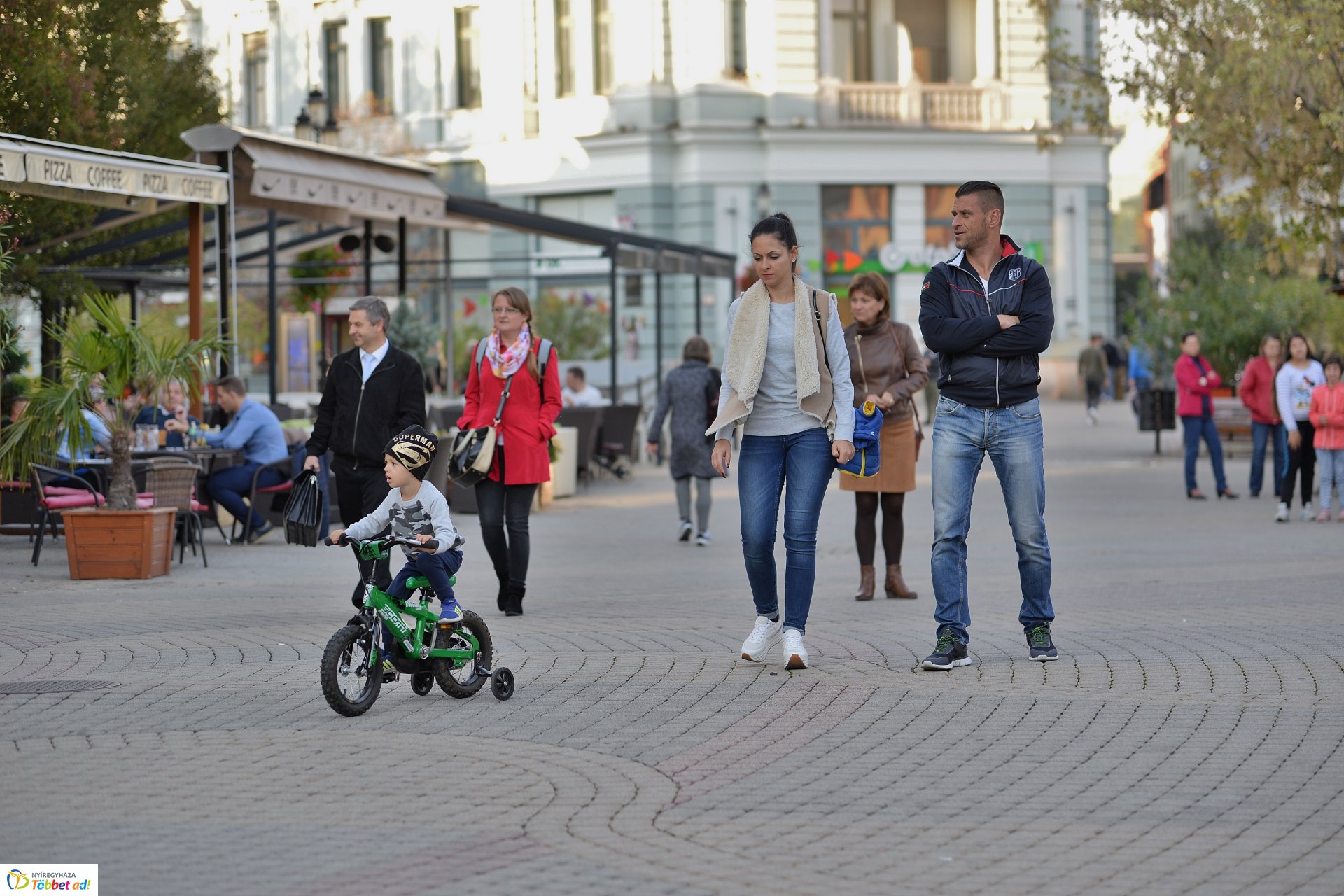 Őszi Zsongás a Kossuth téren