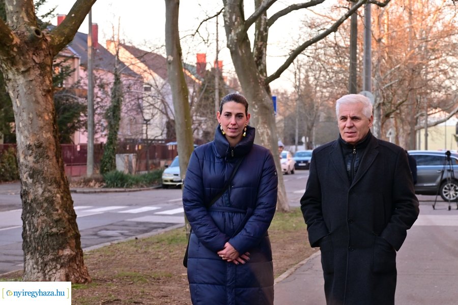 Ószőlő utca fejlesztése - sajtótájékoztató