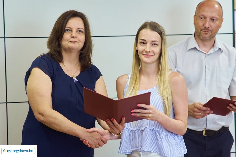 OTDK oklevél átadó az egyetemen