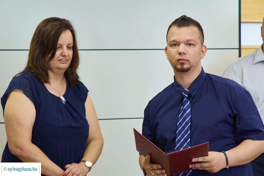 OTDK oklevél átadó az egyetemen