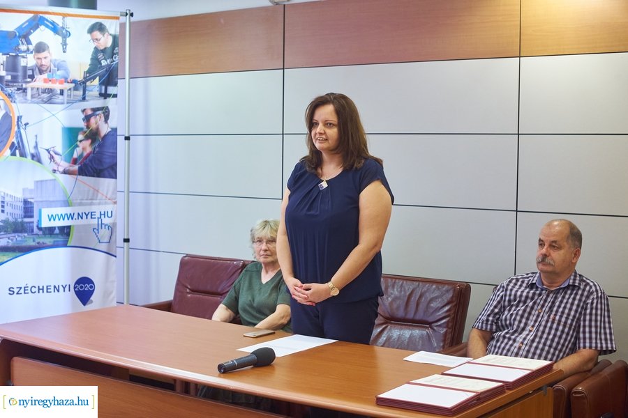 OTDK oklevél átadó az egyetemen