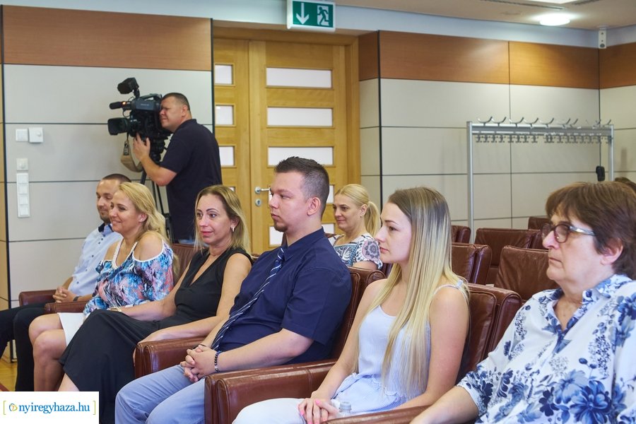 OTDK oklevél átadó az egyetemen