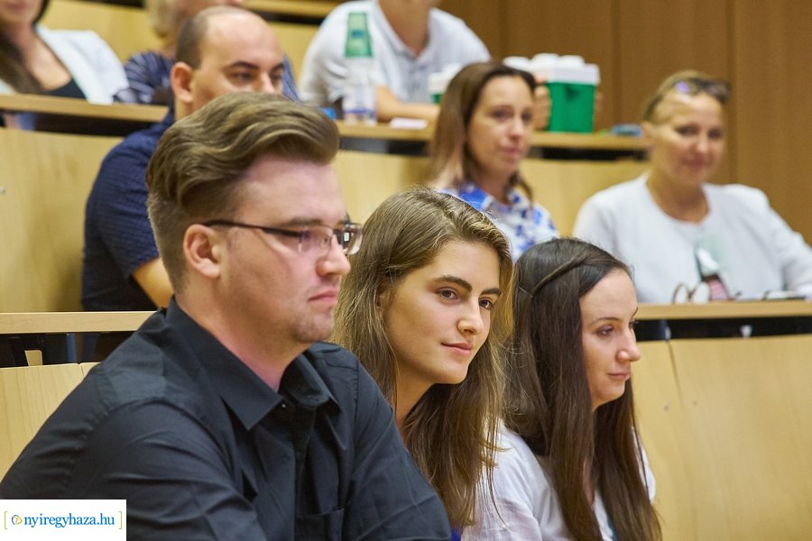 OTDK Plusz tudományos program az egyetemen