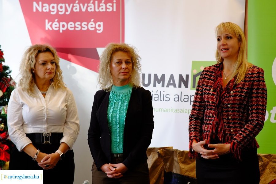 OTP karácsonyi adomány 2022