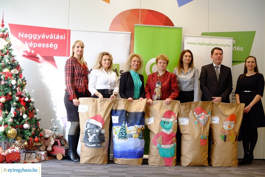 OTP karácsonyi adomány 2022