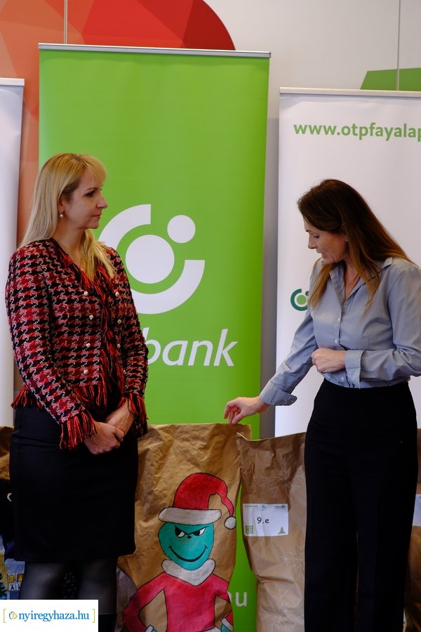 OTP karácsonyi adomány 2022
