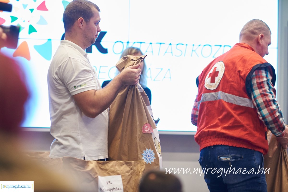 OTP karácsonyi csomag 2019