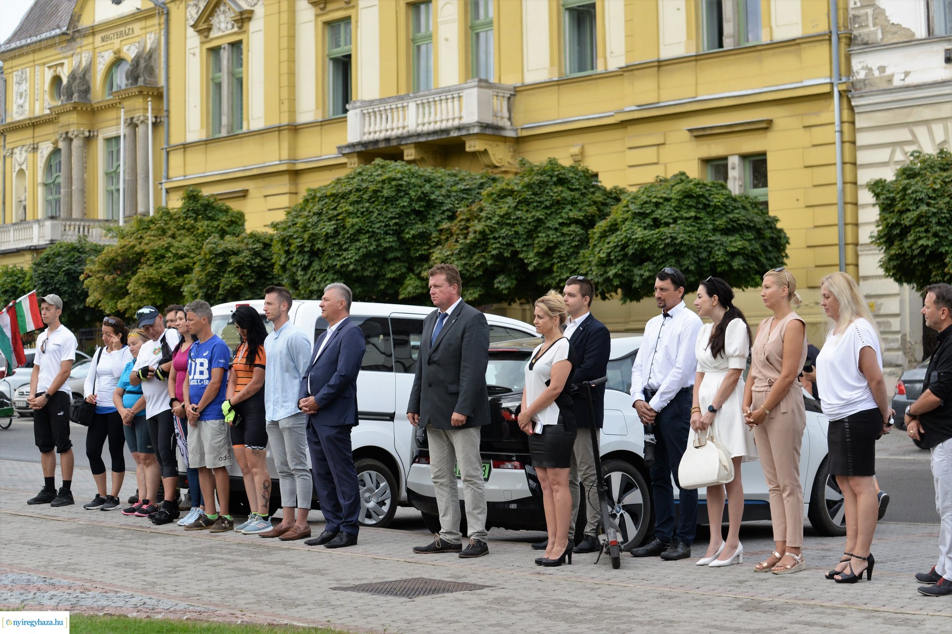 Otthonról haza - a Nemzeti Összetartozás Emlékművének koszorúzása