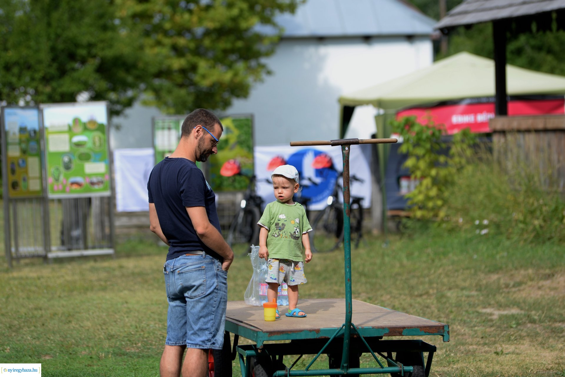 Otthonról haza - családi nap 