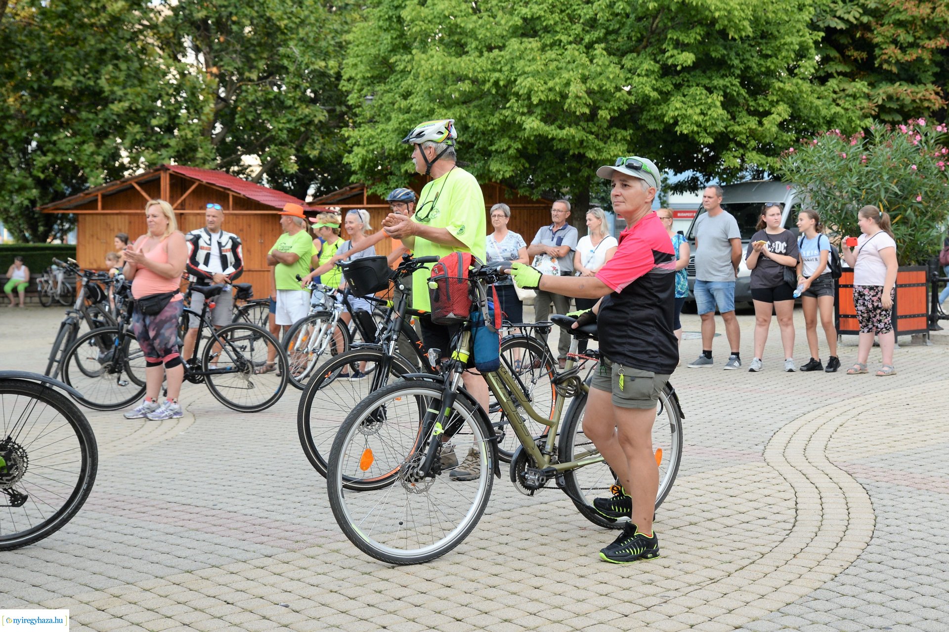 Otthonról haza - kerékpárosok érkeztek városunkba