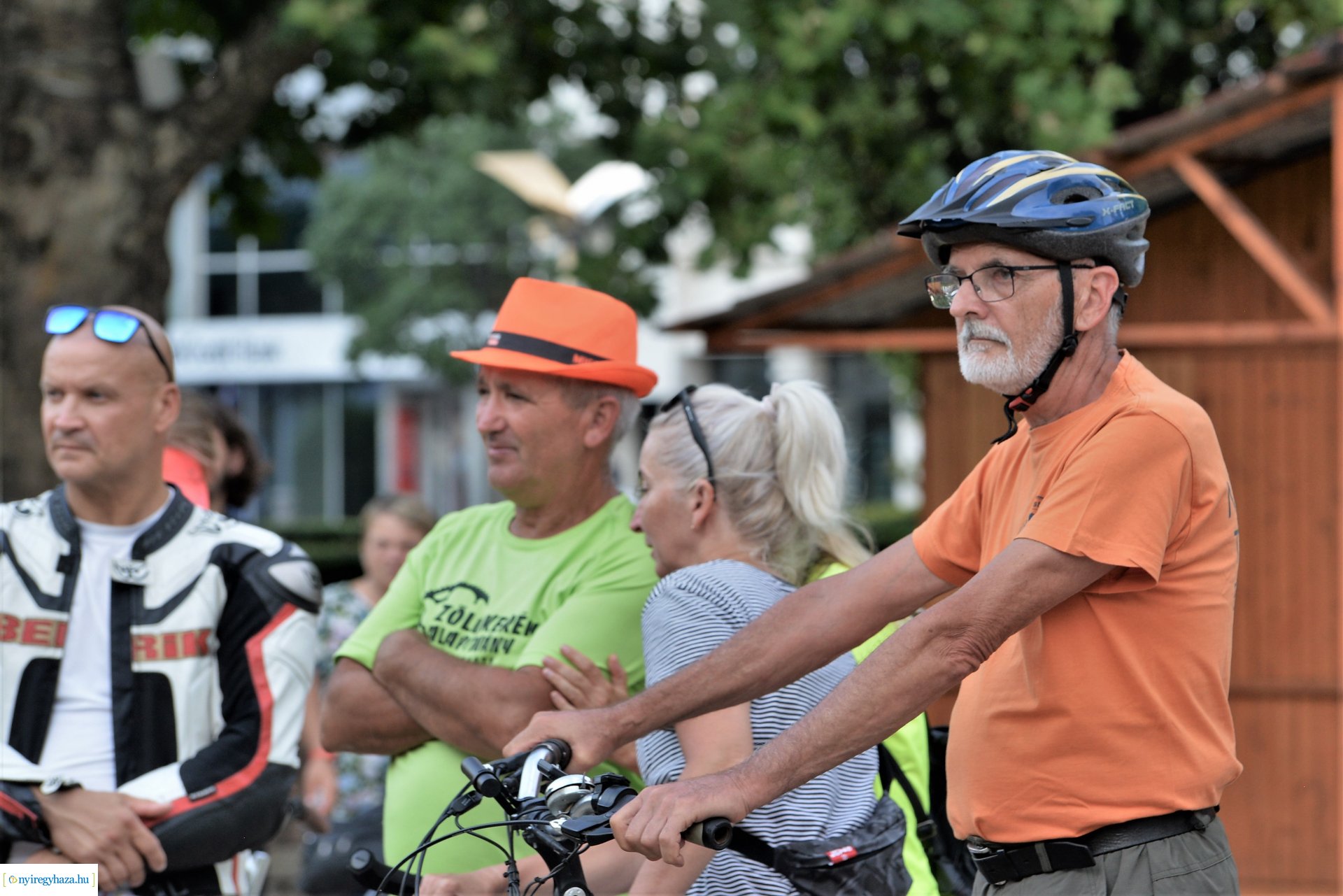 Otthonról haza - kerékpárosok érkeztek városunkba