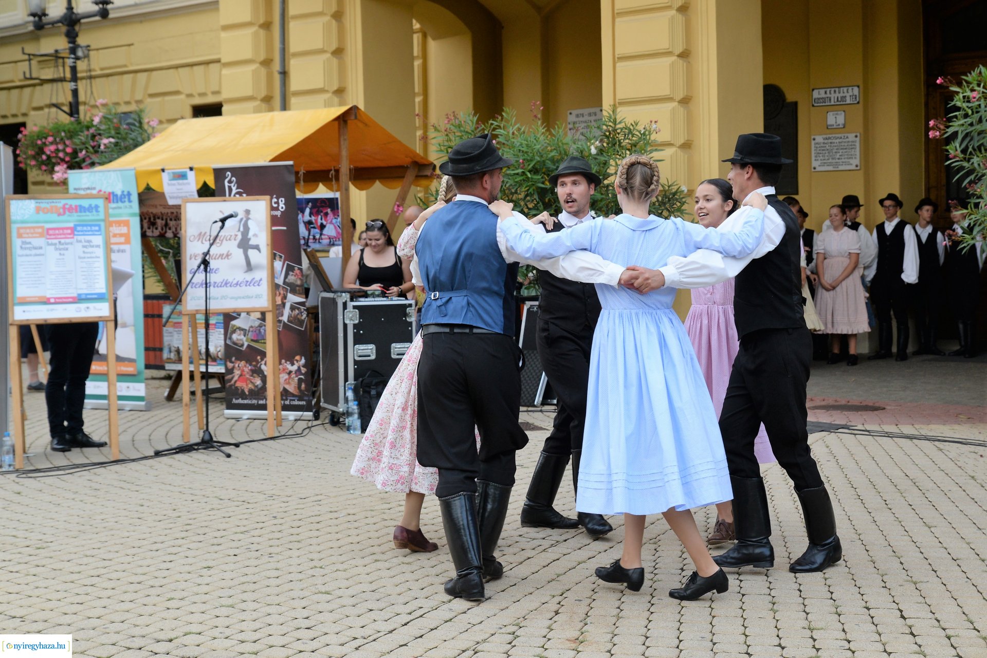 Otthonról haza - kerékpárosok érkeztek városunkba