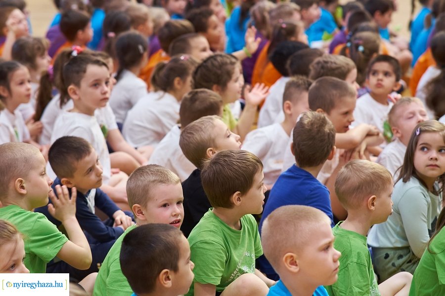 Ovi röpi a Bem iskolában