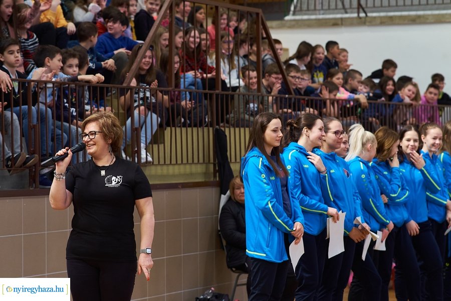 Ovi röpi a Bem iskolában