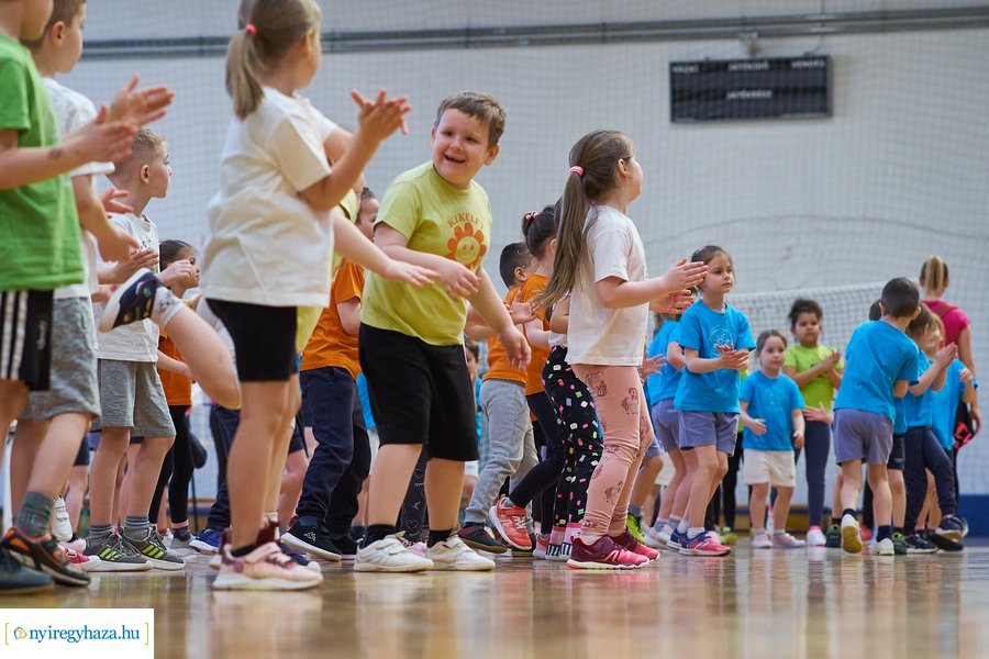 Ovi röpi a Bem iskolában
