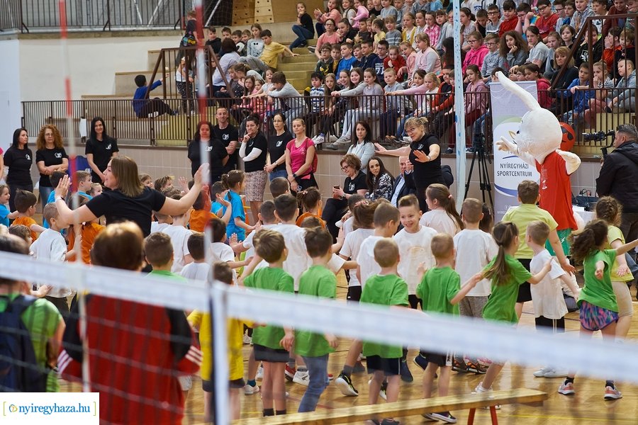 Ovi röpi a Bem iskolában