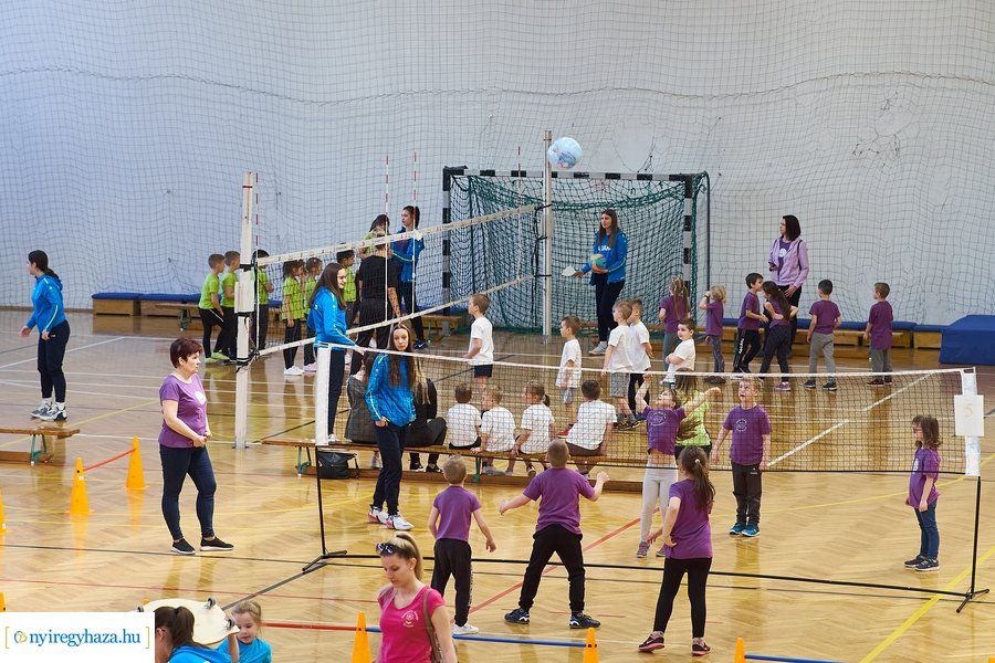 Ovi röpi a Bem iskolában