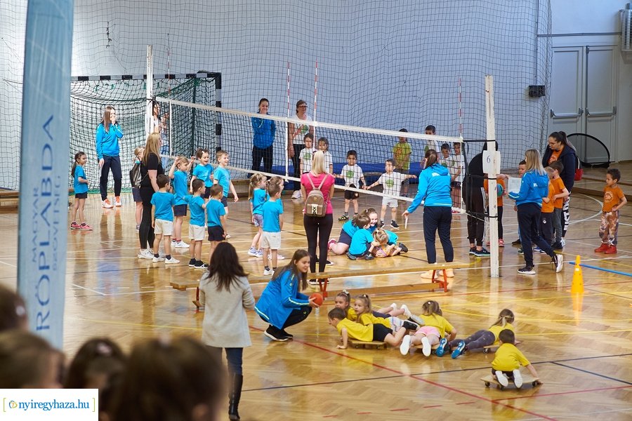 Ovi röpi a Bem iskolában