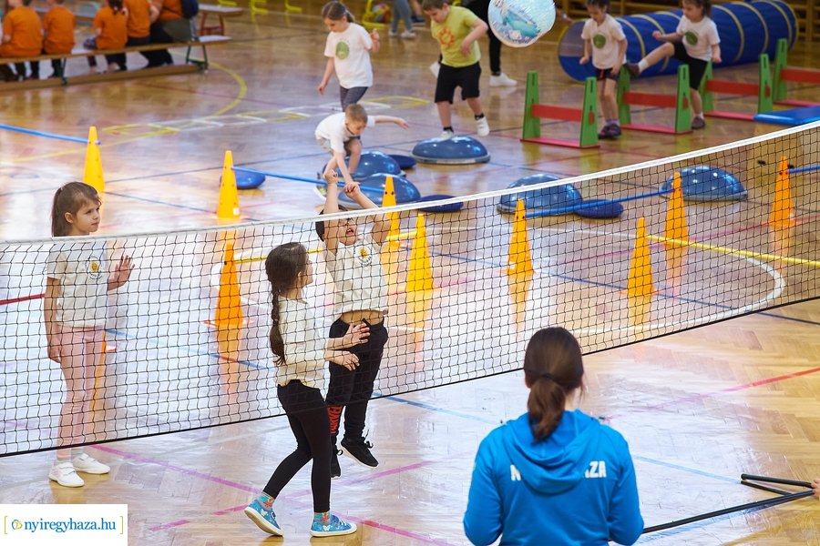 Ovi röpi a Bem iskolában