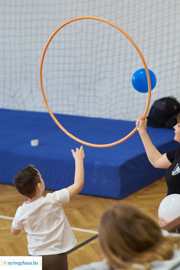 Ovi röpi a Bem iskolában
