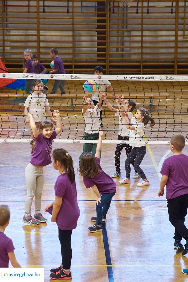 Ovi röpi a Bem iskolában