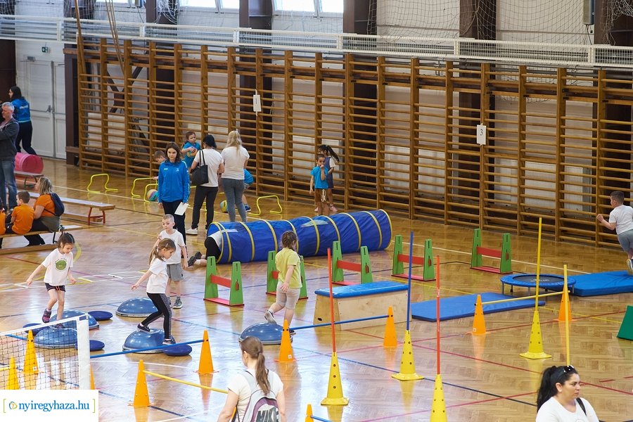 Ovi röpi a Bem iskolában