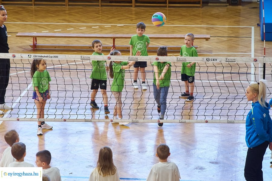 Ovi röpi a Bem iskolában