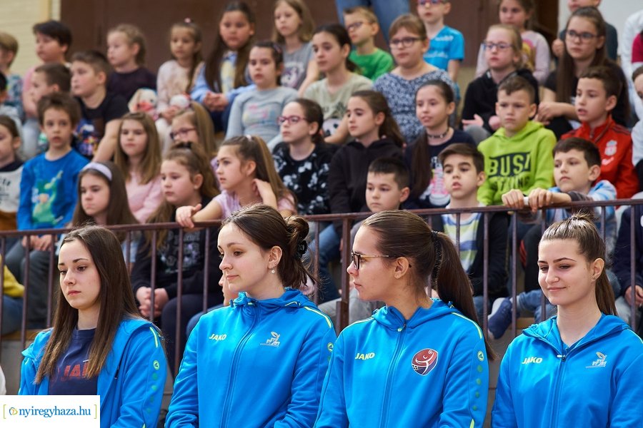 Ovi röpi a Bem iskolában