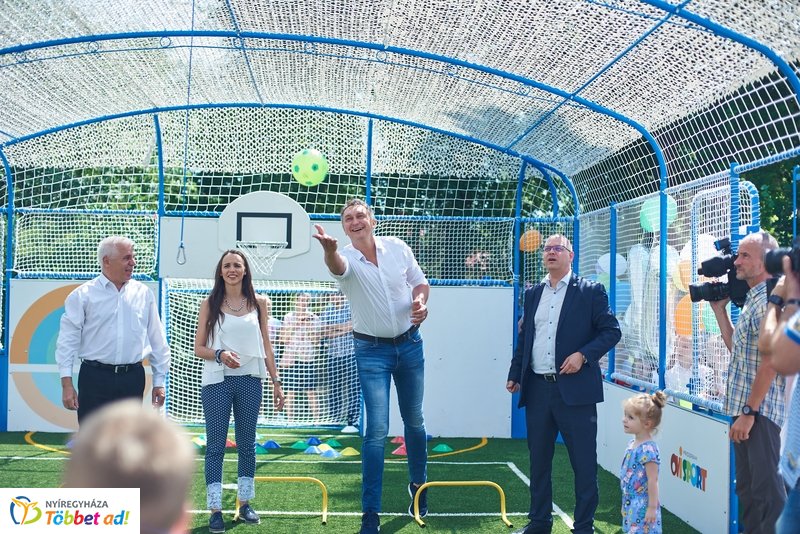 Ovi-sport pálya átadó