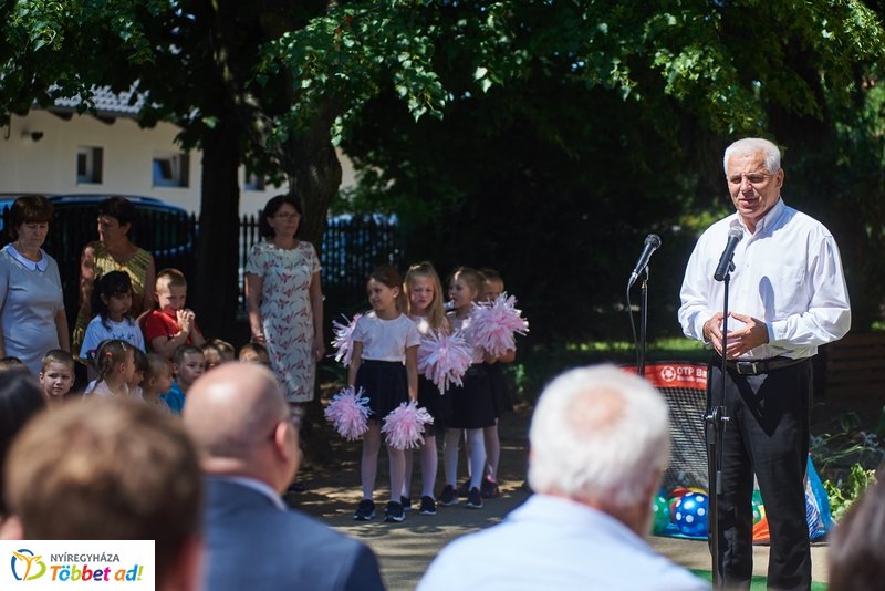 Ovi-sport pálya átadó