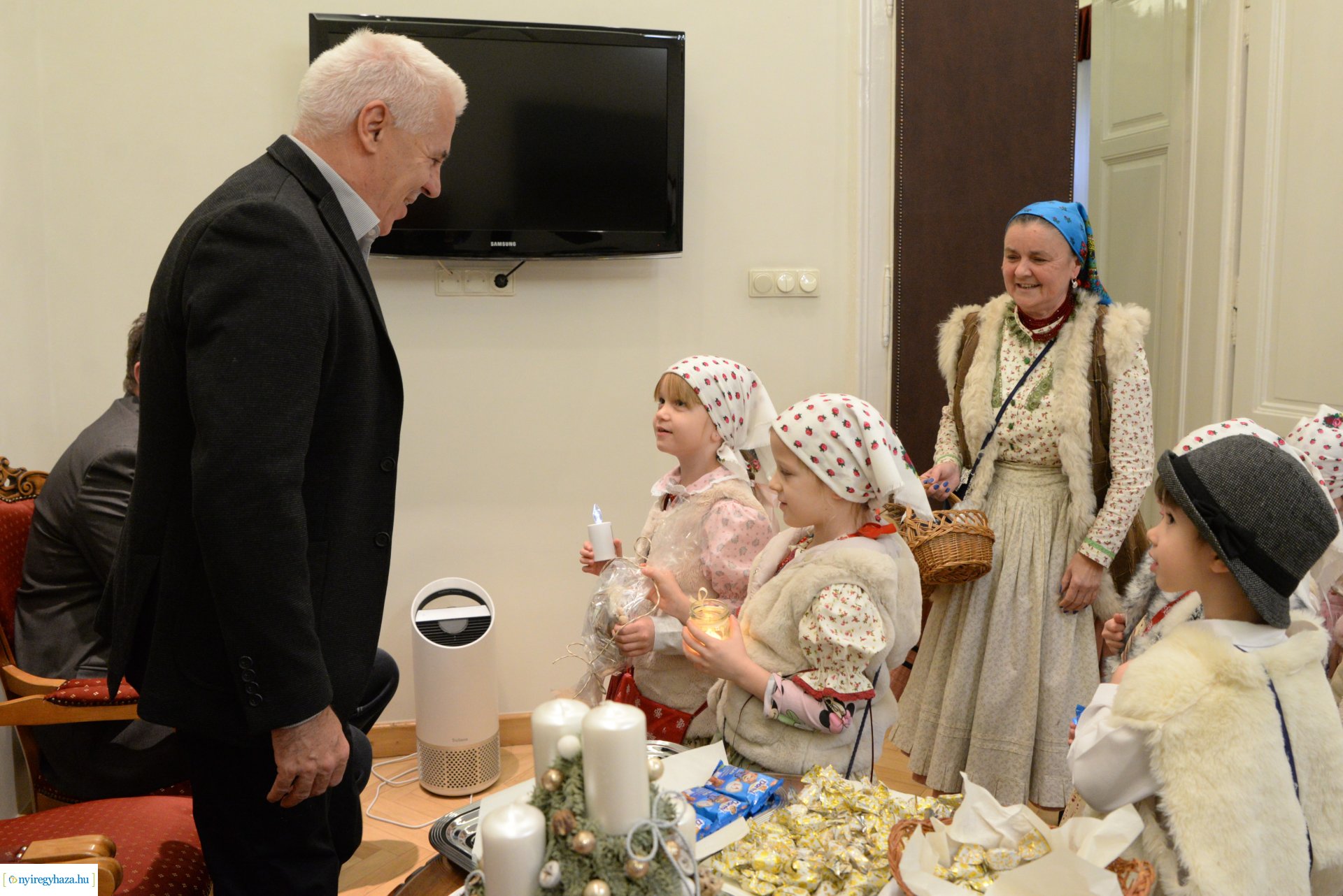 Óvodás vendégek jártak a Városházán