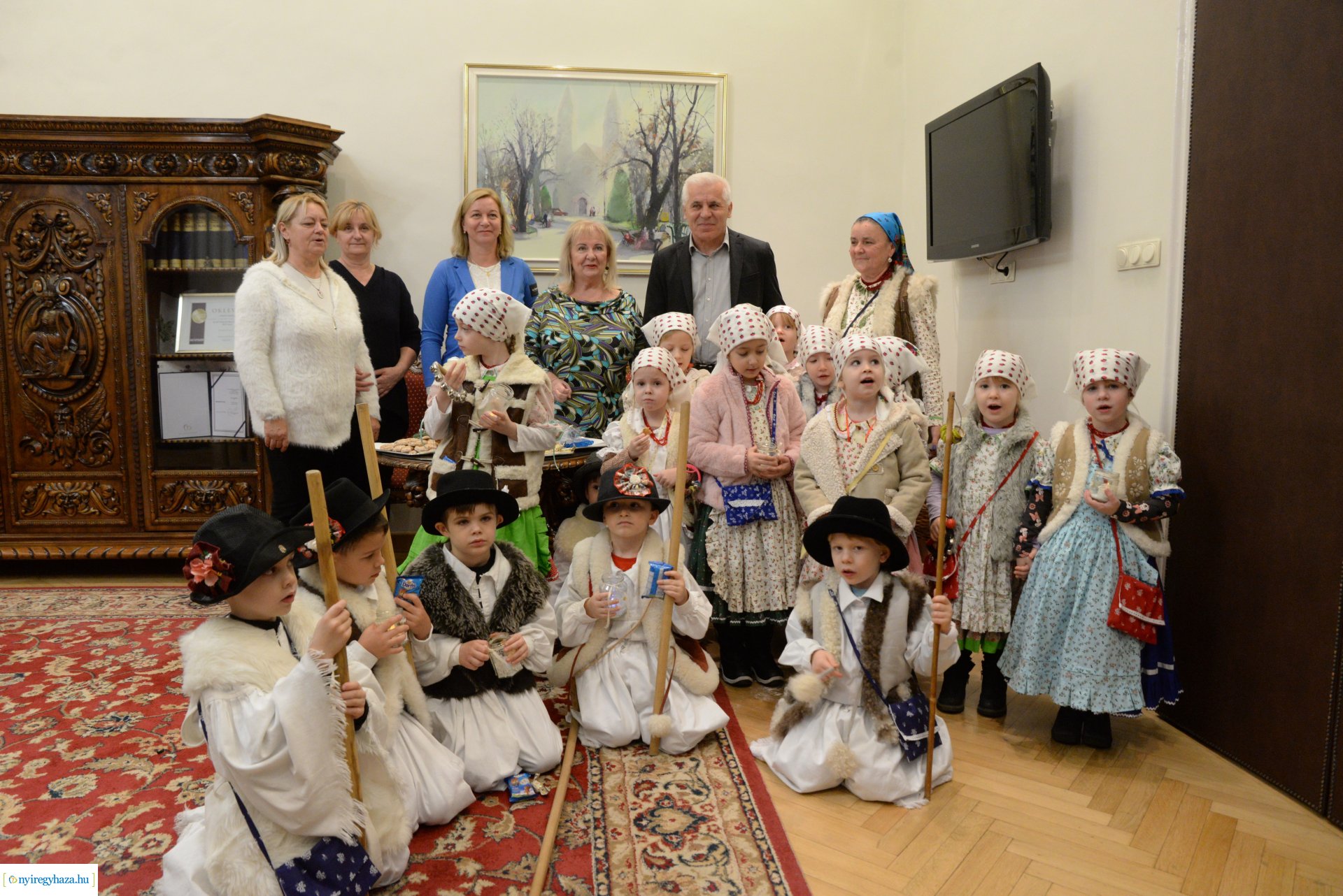 Óvodás vendégek jártak a Városházán