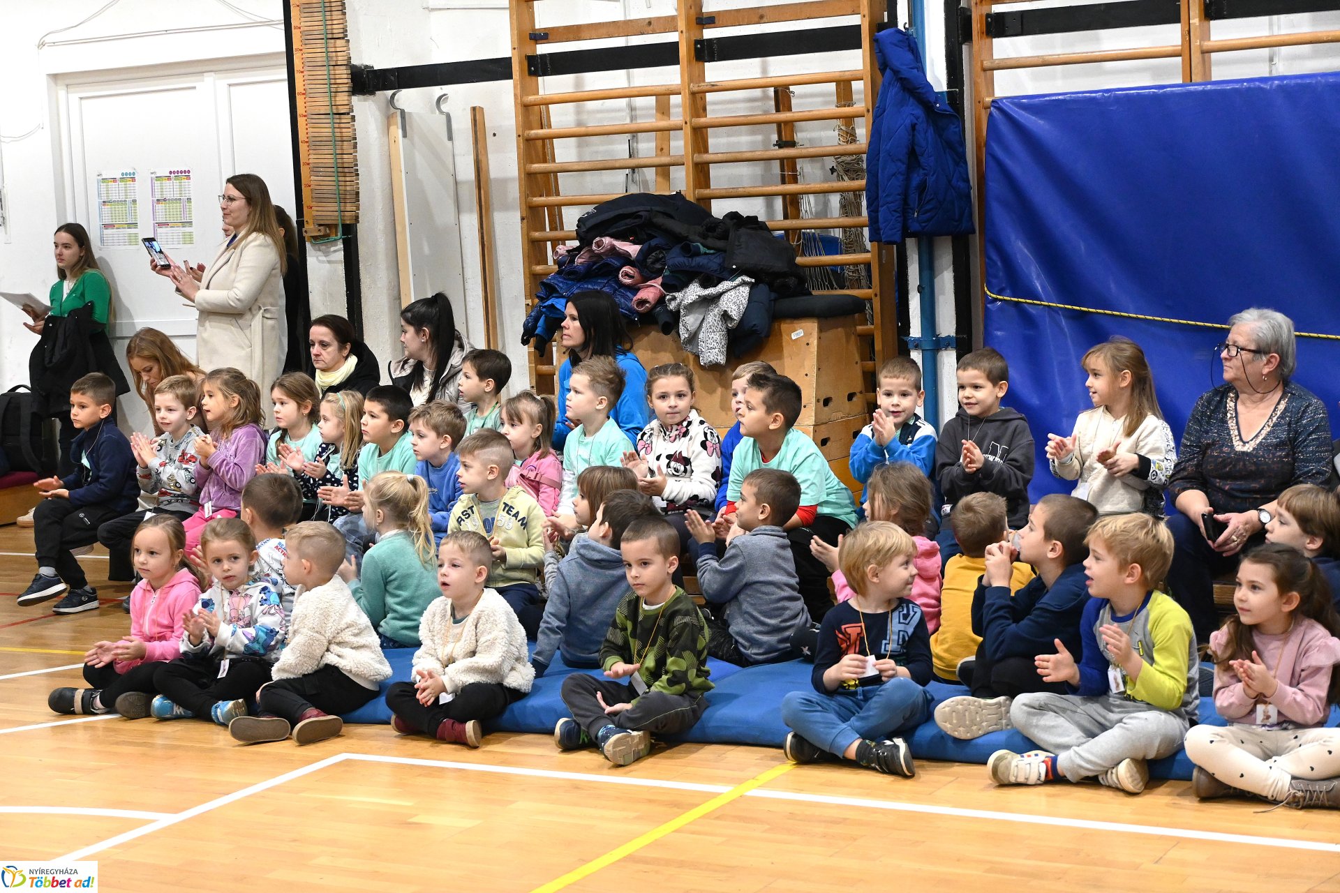 Óvodások népi hagyományokkal ismerkedtek a Kazinczy iskolában