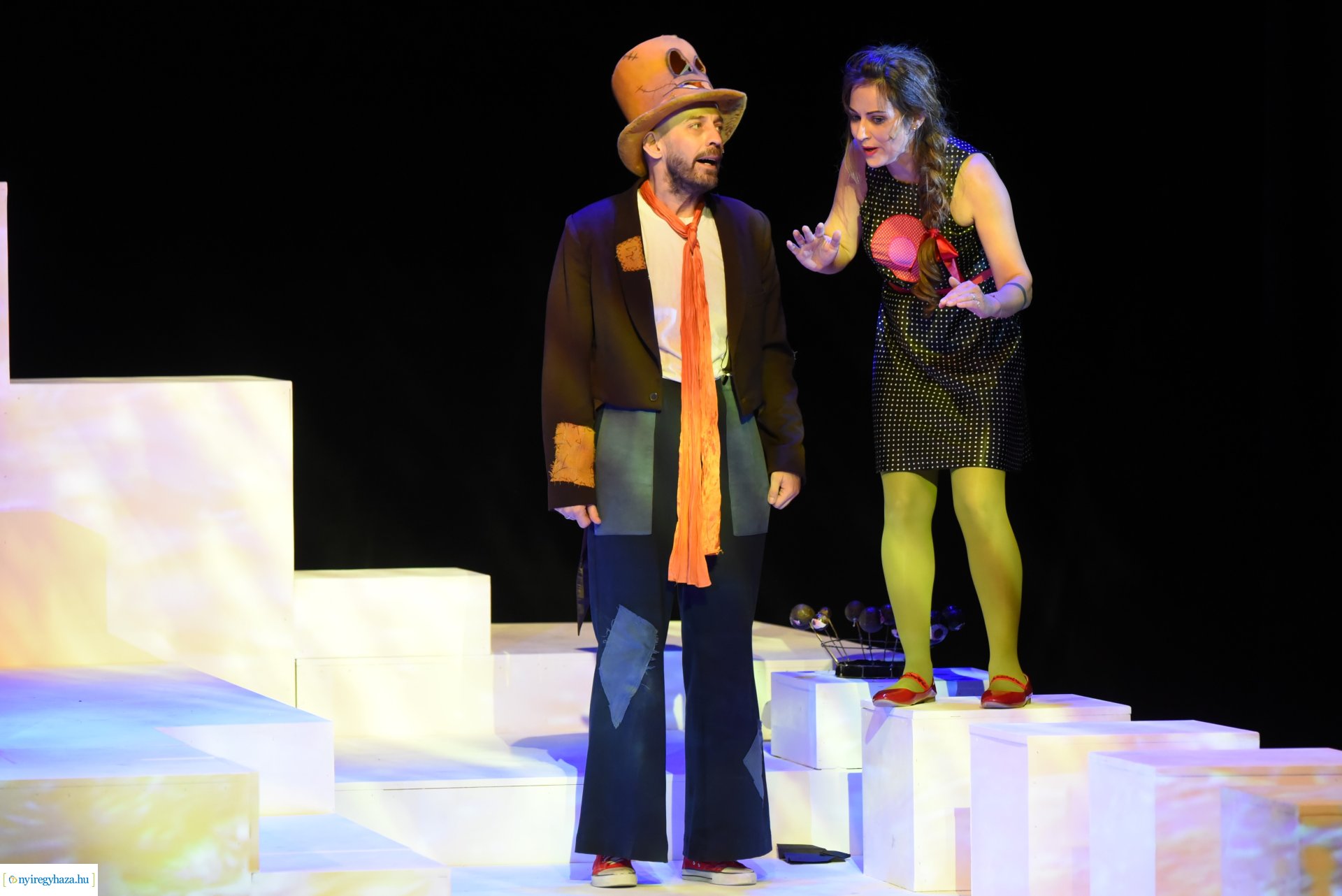 OZ, a nagy varázsló - bemutató a Móricz Zsigmond Színházban