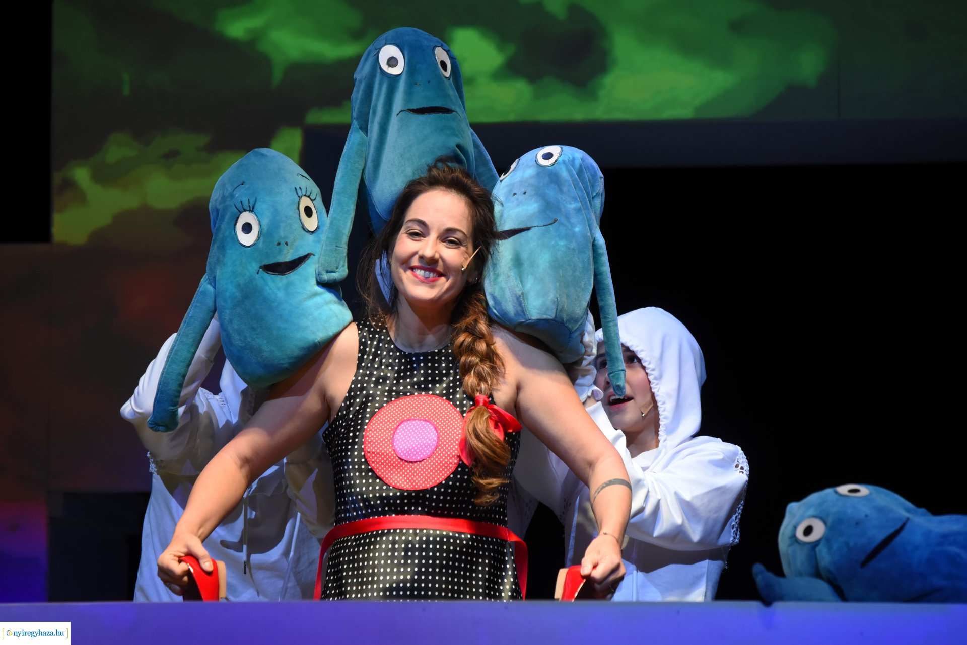 OZ, a nagy varázsló - bemutató a Móricz Zsigmond Színházban