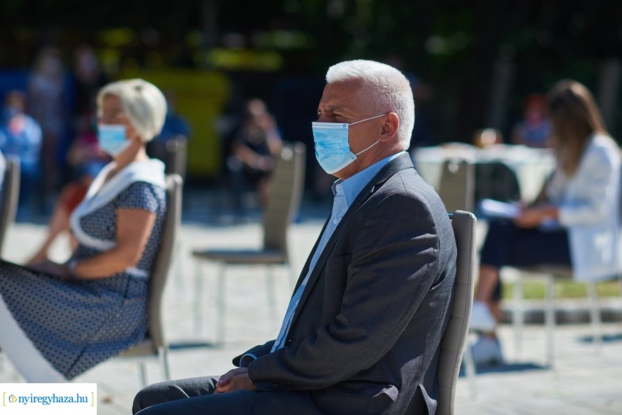Őz utcai szociális itnézmény projektzárója