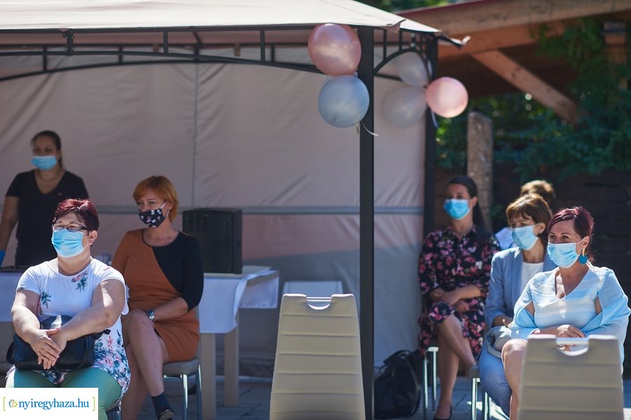 Őz utcai szociális itnézmény projektzárója