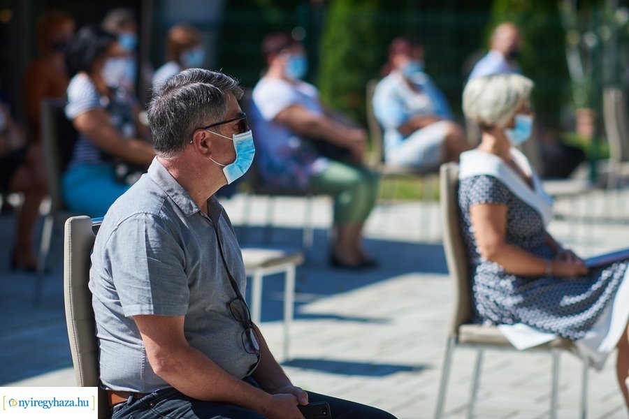Őz utcai szociális itnézmény projektzárója
