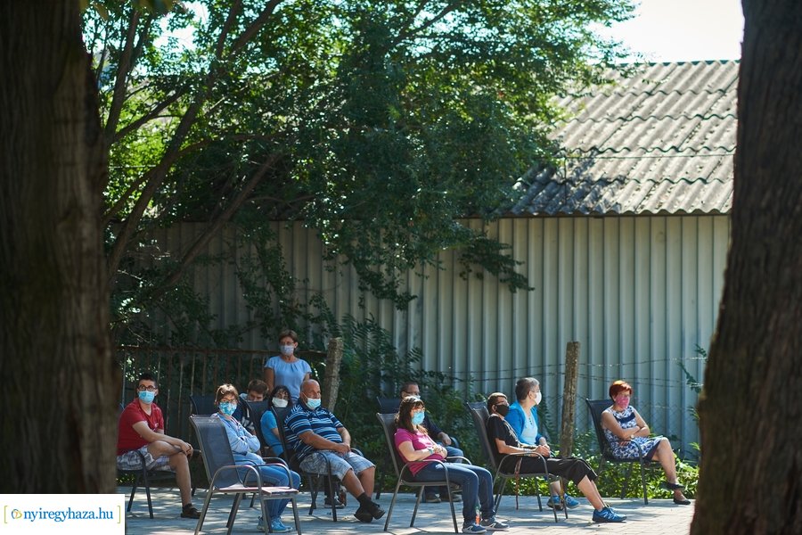 Őz utcai szociális itnézmény projektzárója