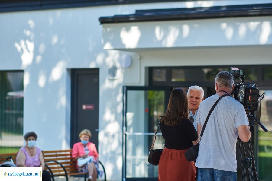 Őz utcai szociális itnézmény projektzárója