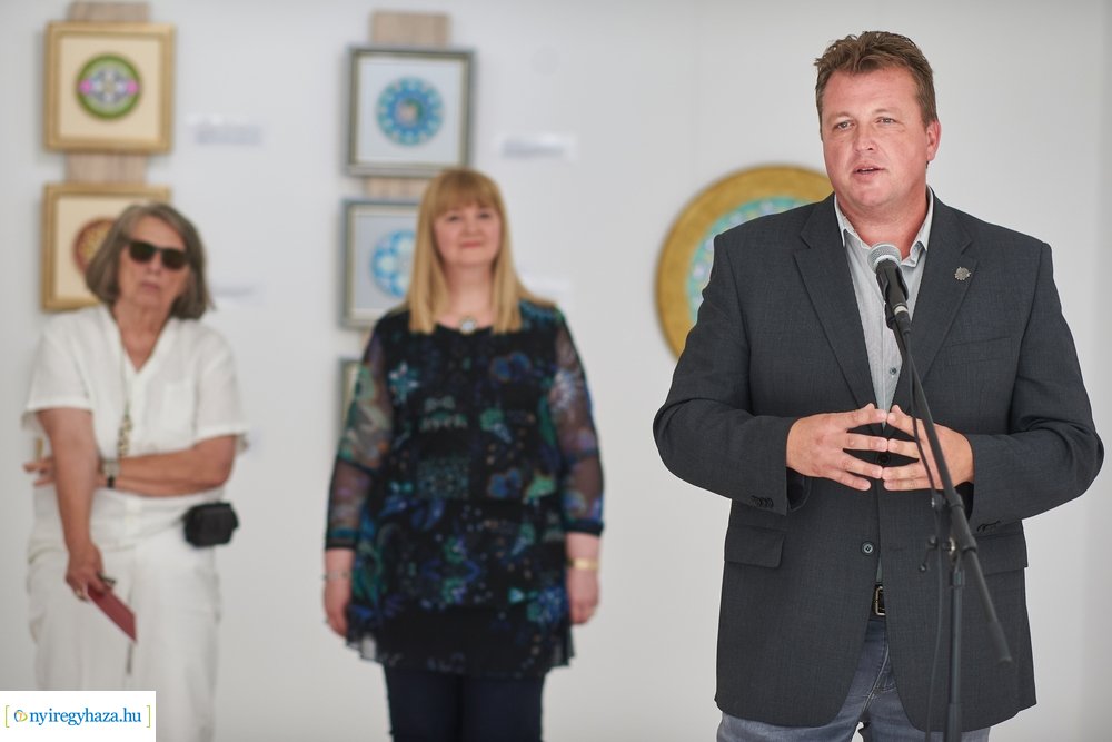 Pál Ágnes mandala kiállítása