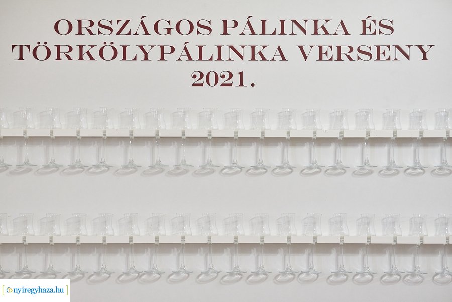 Pálinkaverseny Nyíregyházán 2021