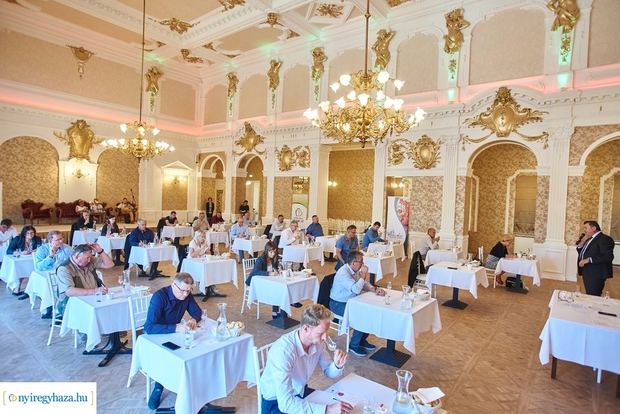 Pálinkaverseny Nyíregyházán 2021