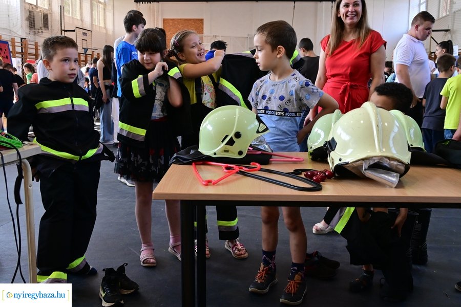 Pályaorientációs nap a Móricz iskolában 20240607