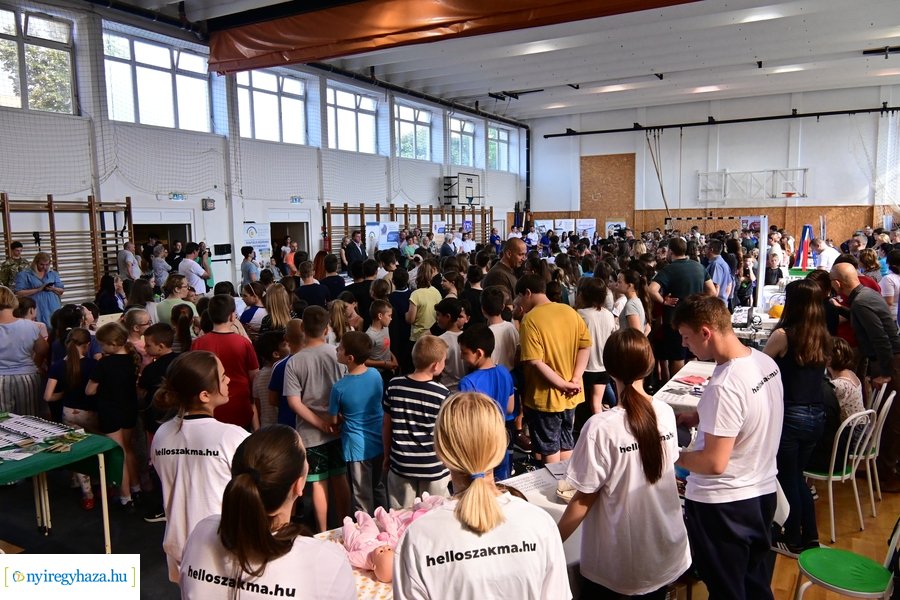 Pályaorientációs nap a Móricz iskolában 20240607