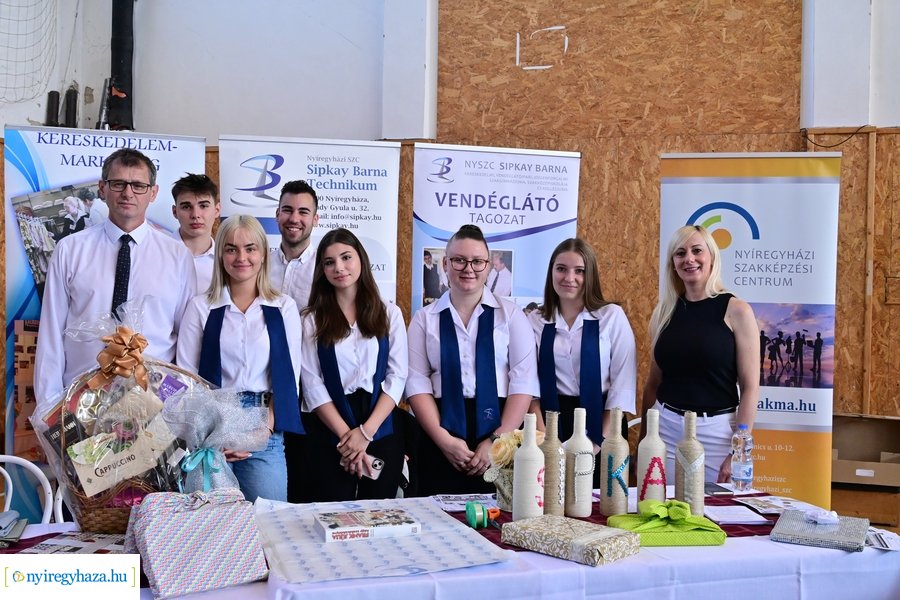 Pályaorientációs nap a Móricz iskolában 20240607