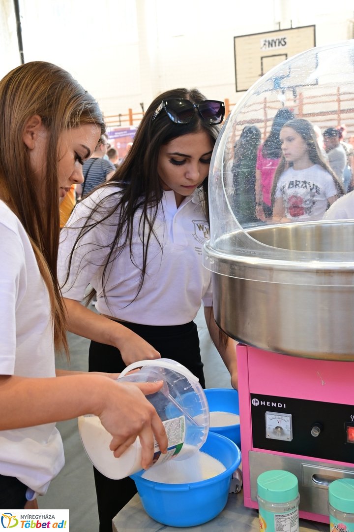 Pályaorientációs nap a Móricz iskolában - 2025